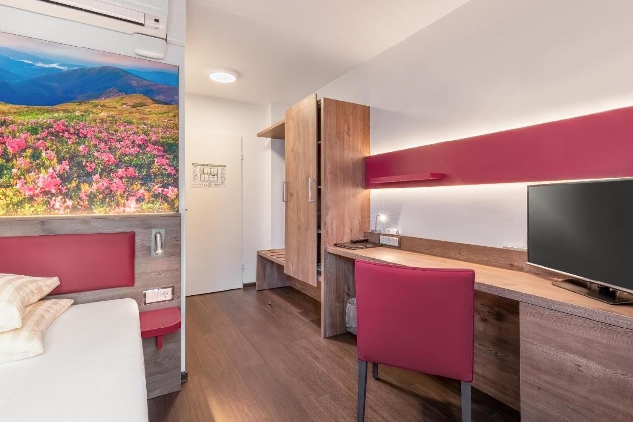 Arosa Oberkassel Hotel 3*