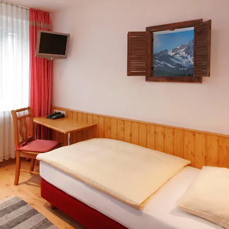 Arosa Oberkassel 3*
