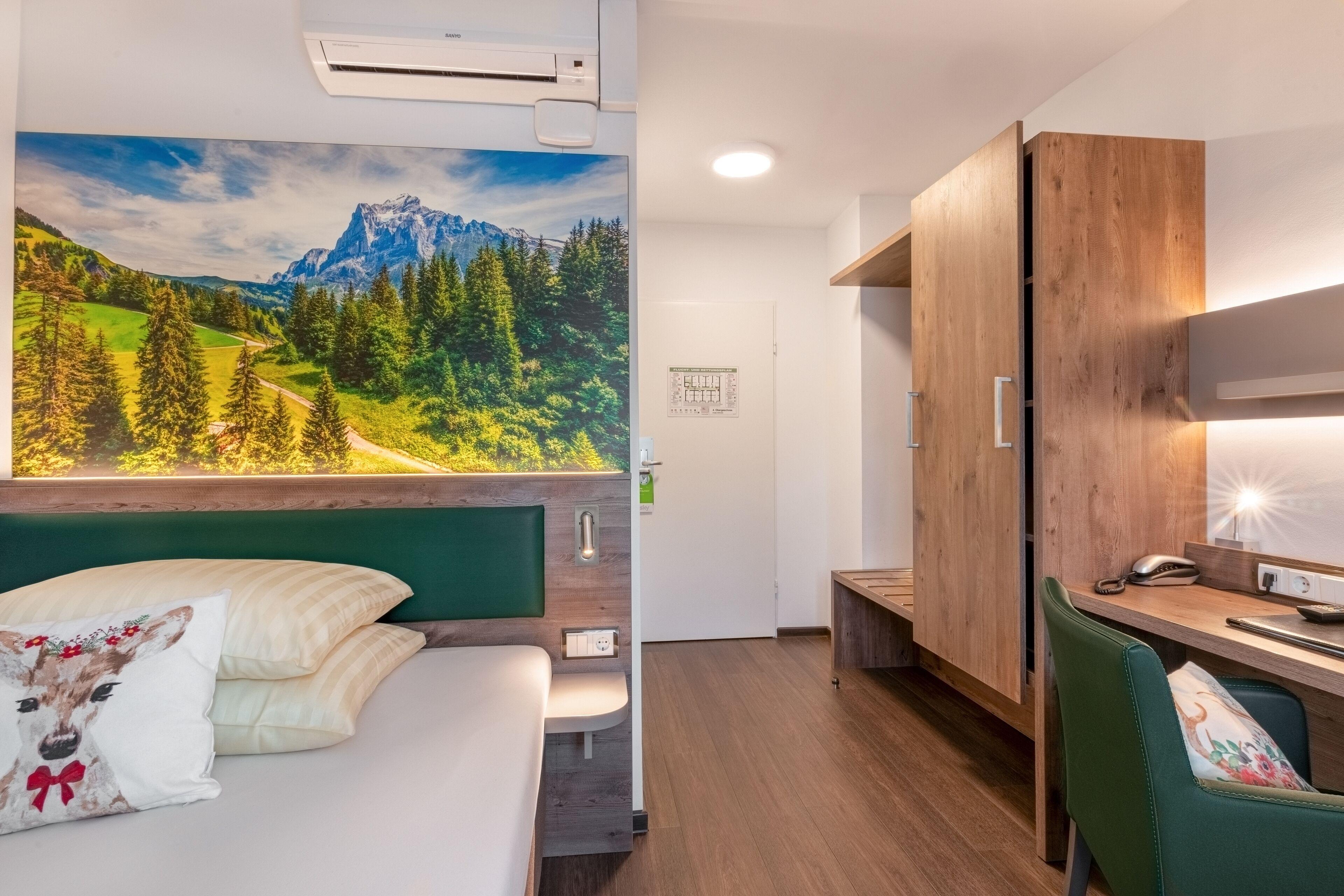 Arosa Oberkassel 3*